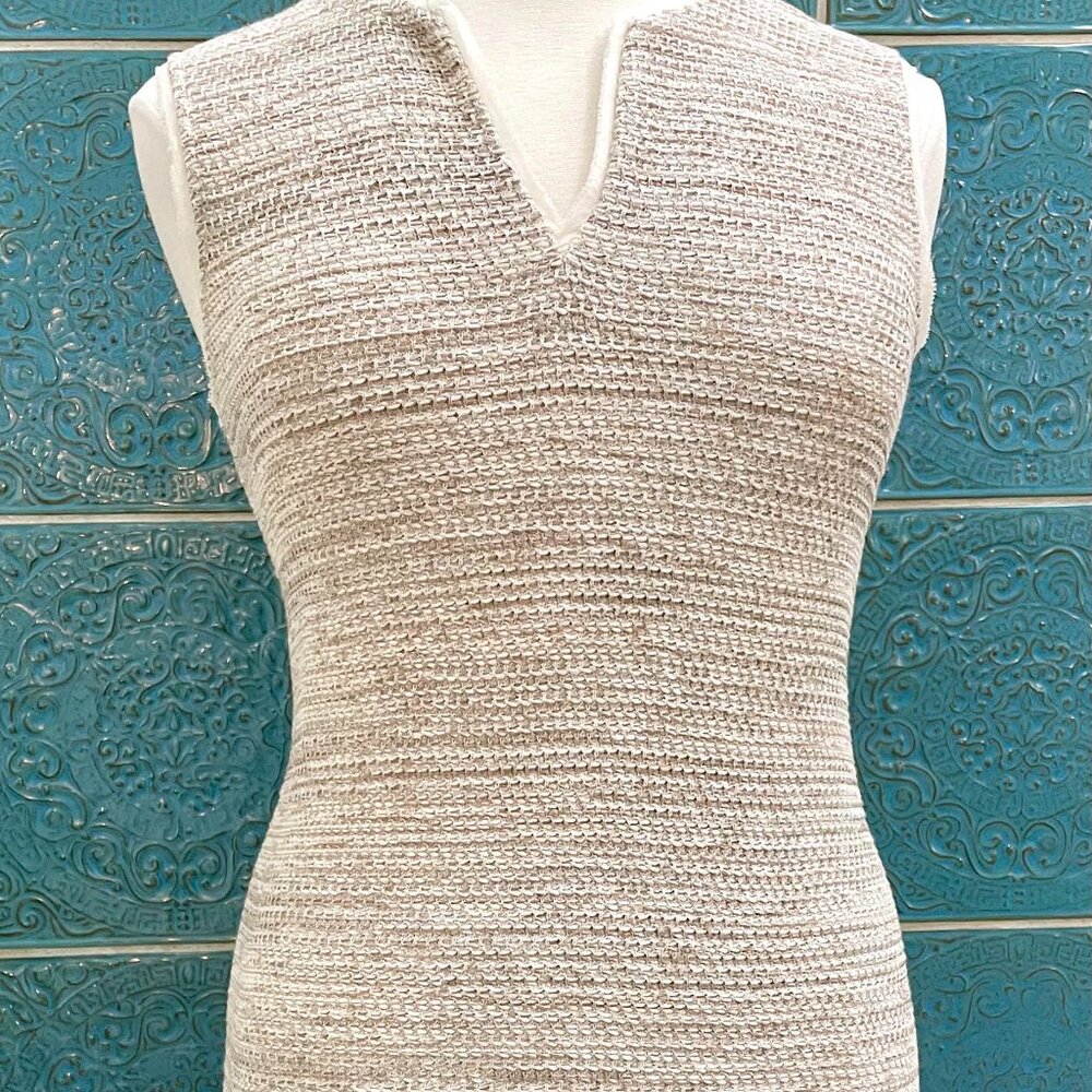 NWT St. John body con sleeveless neutral knit size 14